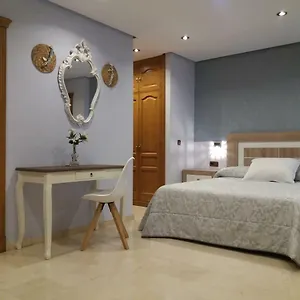 Katerina 3*, Málaga España